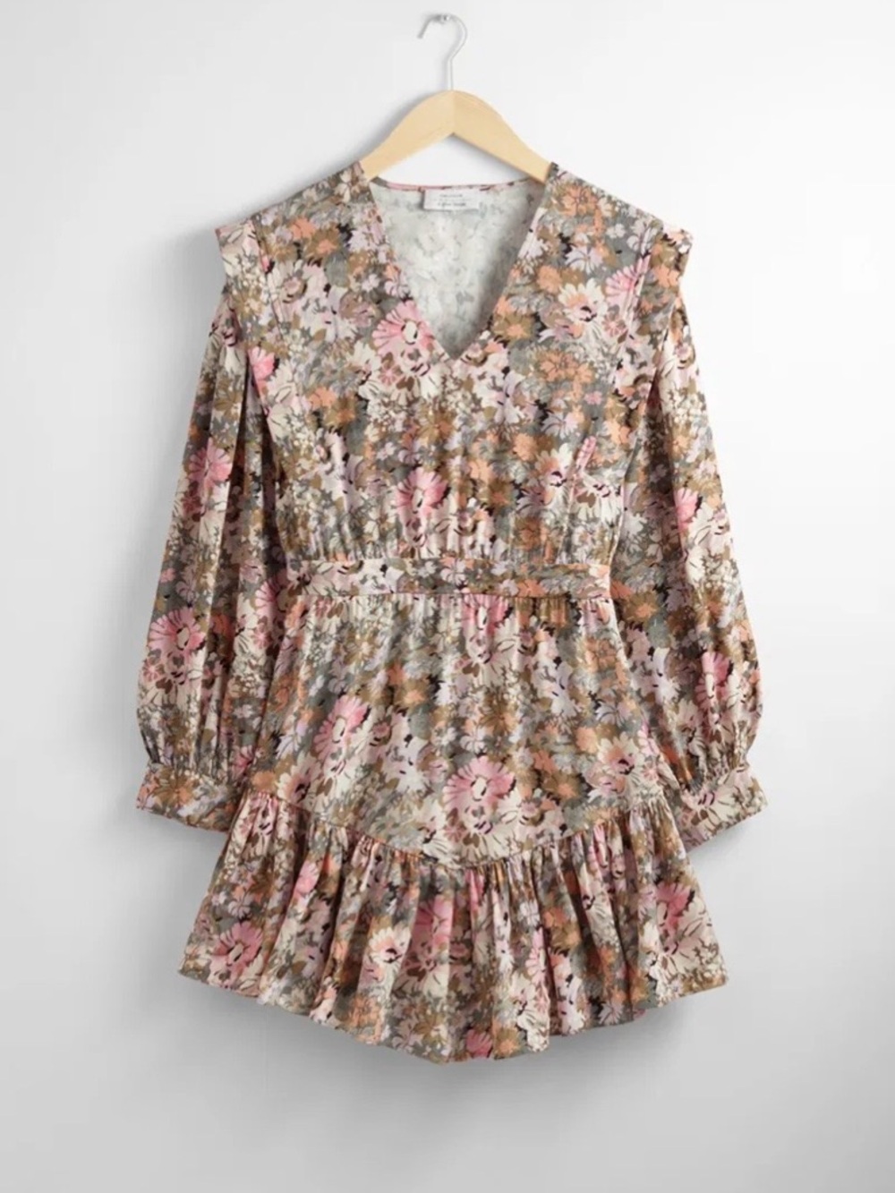 & Other Stories NWOT Floral Voluminous V-Cut Mini Dress size M